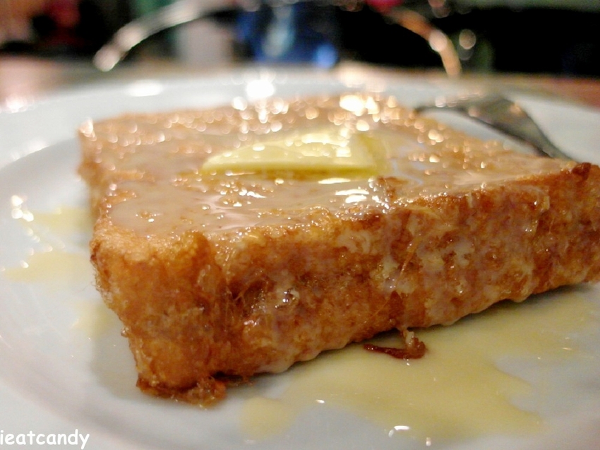 員林美食_喜喜茶室│員林火車站附近小吃,冰火菠蘿油、法蘭西多士都好罪惡阿~~ - 愛伊特candy的分享樂園