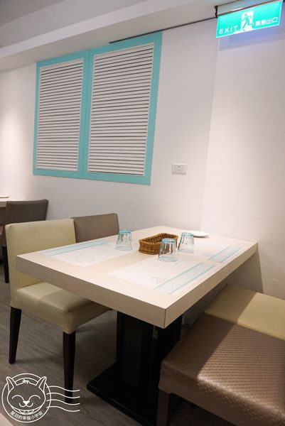 恬心朵朵Lily White Cafe(向上北路店):【星羽愛美食-台中】彰化名店開設台中分店,麻油猴頭菇燉飯特別又美味~恬心朵朵。 恬心朵朵Lily White Cafe(向上北路店):【星羽愛美食-台中】彰化名店開設台中分店,麻油猴頭菇燉飯特別又美味~恬心朵朵。