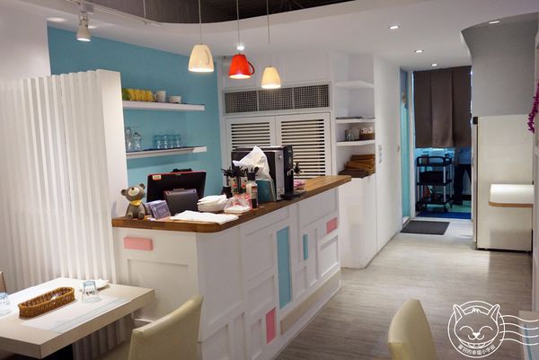 恬心朵朵Lily White Cafe(向上北路店):【星羽愛美食-台中】彰化名店開設台中分店,麻油猴頭菇燉飯特別又美味~恬心朵朵。 恬心朵朵Lily White Cafe(向上北路店):【星羽愛美食-台中】彰化名店開設台中分店,麻油猴頭菇燉飯特別又美味~恬心朵朵。