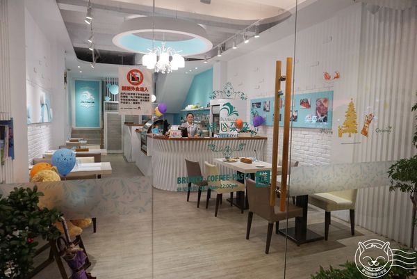 恬心朵朵Lily White Cafe(向上北路店):【星羽愛美食-台中】彰化名店開設台中分店,麻油猴頭菇燉飯特別又美味~恬心朵朵。 恬心朵朵Lily White Cafe(向上北路店):【星羽愛美食-台中】彰化名店開設台中分店,麻油猴頭菇燉飯特別又美味~恬心朵朵。