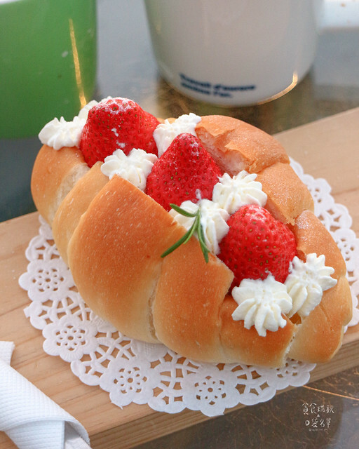 【台中景點】沙鹿。夕陽西下。無敵夜景。秋冬整排落羽松美不勝收｜MITAKA 3e CAFE