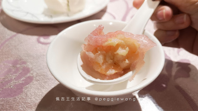 淡水美食︱阿基師觀海茶樓：傳統港點推車、美味實惠長輩最愛 招牌蝦餃皇皮薄餡滿.麻辣金錢肚多汁夠味 附菜單︱新北淡水