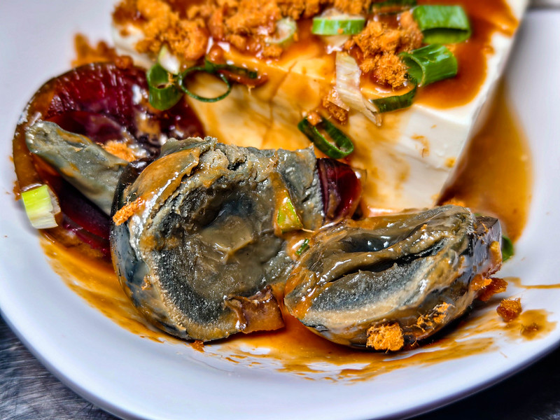 逢甲牛肉麵推薦！大六牛肉麵牛筋牛肉入口即化，逢甲商圈超狂雙寶麵必吃。