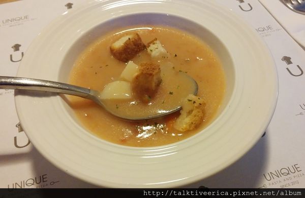 『呷』「捷運小巨蛋站」☆ 維一義大利麵餐廳 ☆ 創意美味的義式餐廳