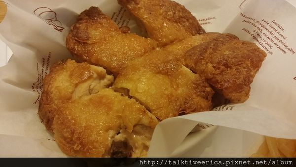 『呷』「捷運小巨蛋站」☆ 維一義大利麵餐廳 ☆ 創意美味的義式餐廳