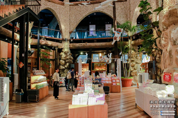 虱目魚主題館(府城旗艦店) | 台南市/安平區 (台南小旅行，必遊觀光工廠景點推薦)