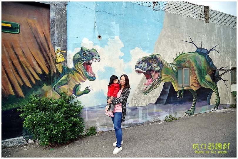 【桃園一日遊】坑口彩繪村．細膩畫風重現懷舊農村風情!機捷坑口站漫遊景點!