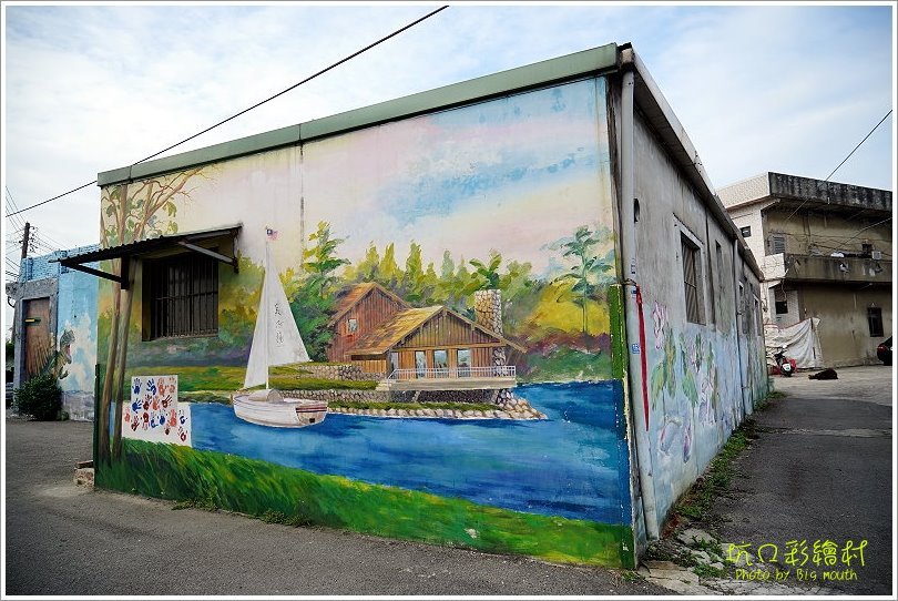 【桃園一日遊】坑口彩繪村．細膩畫風重現懷舊農村風情!機捷坑口站漫遊景點!