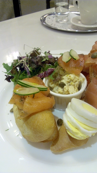 Kaffee Amadeus阿瑪迪斯咖啡館(板橋大遠百)：[食]Kaffee Amadeus阿瑪迪斯咖啡館(板橋大遠百店) 歐式經典下午茶