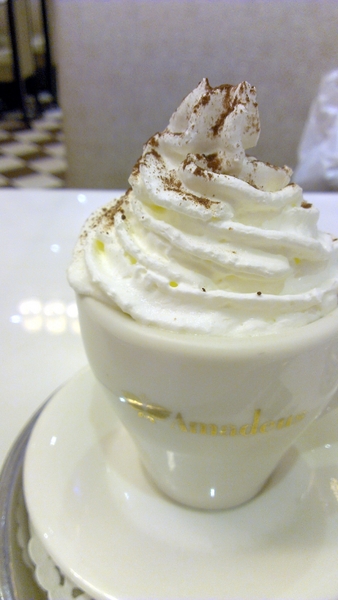 Kaffee Amadeus阿瑪迪斯咖啡館(板橋大遠百)：[食]Kaffee Amadeus阿瑪迪斯咖啡館(板橋大遠百店) 歐式經典下午茶