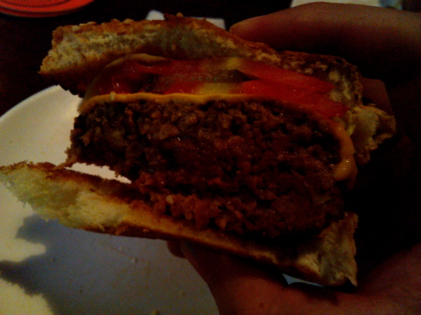 Willy's Grill葳苙二壘:【臺南Ω南區】Willy's Sport Restaurant 葳苙二壘。邊吃美式料理邊看球賽,聚會慶祝狂歡好選擇 Willy's Grill葳苙二壘:【臺南Ω南區】Willy's Sport Restaurant 葳苙二壘。邊吃美式料理邊看球賽,聚會慶祝狂歡好選擇