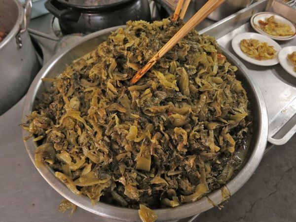 【台中美食】蕭爌肉飯-在地人激推的焢肉飯美食