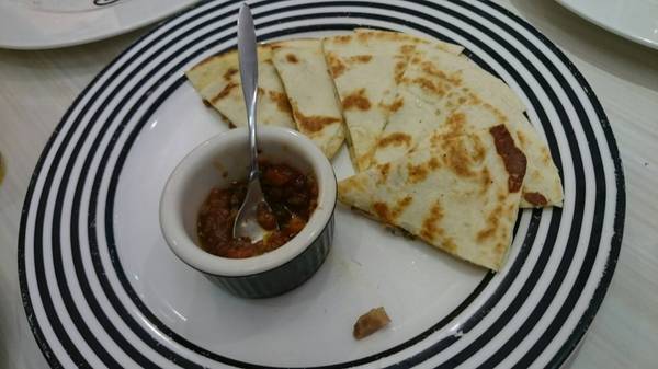 Perfume Dance 跳舞香水(漢神巨蛋店)：高雄漢神巨蛋~跳舞香水~好吃的蜜糖吐司~法式金磚~