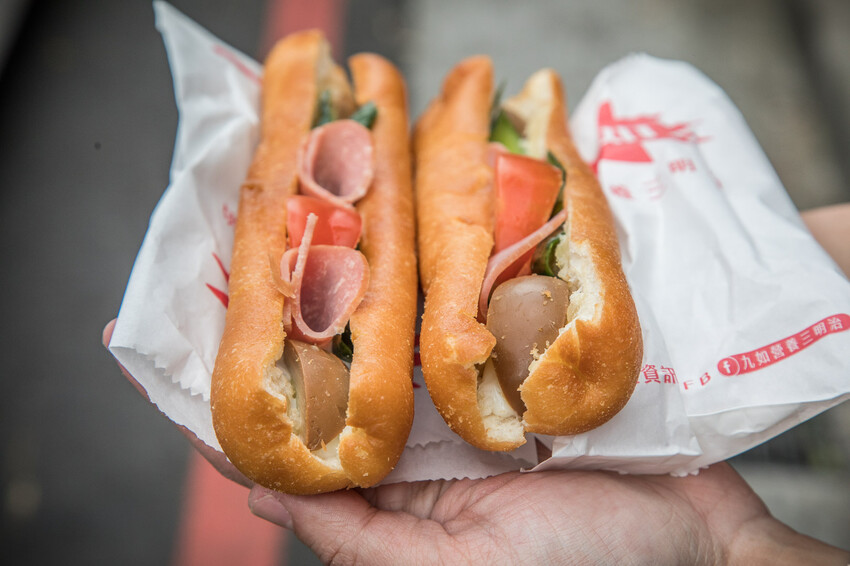 基隆市安樂區九如營養三明治(常一嚐)｜每次經過都會買！好吃現點現炸營養三明治，三份只要110元