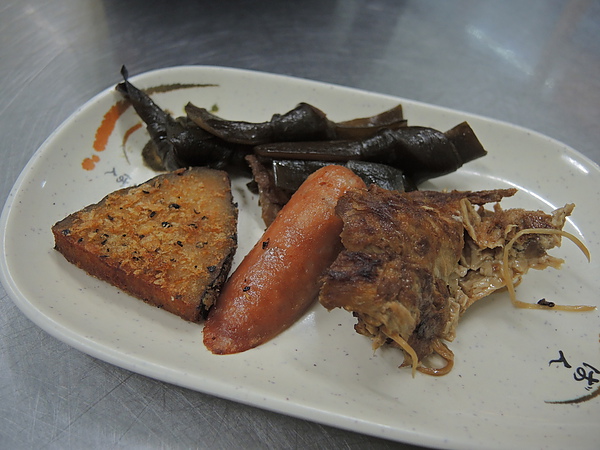 竹林素食：(食記) 嘉義文化路麵線 & 竹林素食