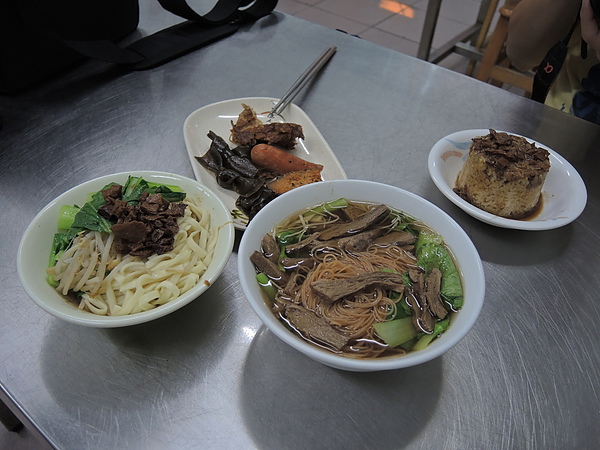 竹林素食：(食記) 嘉義文化路麵線 & 竹林素食