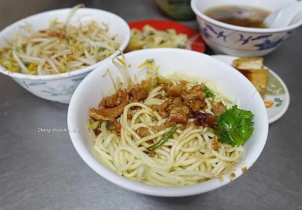 台北市北投【漢奇肉羹店】必吃美食再+1