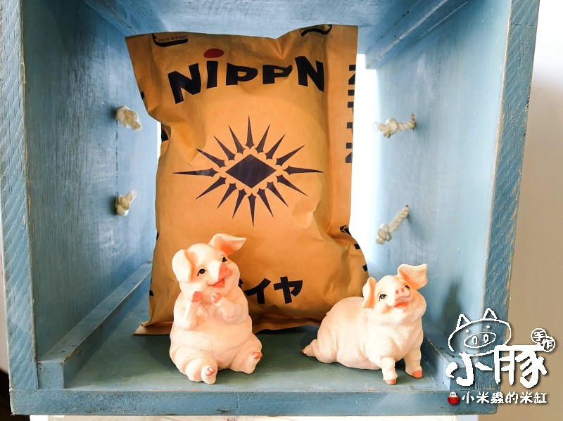 【台中美食】小豚輕食Kobuta Brunch~漢堡口味超驚奇，日式厚鬆餅超美味~♥♥♥