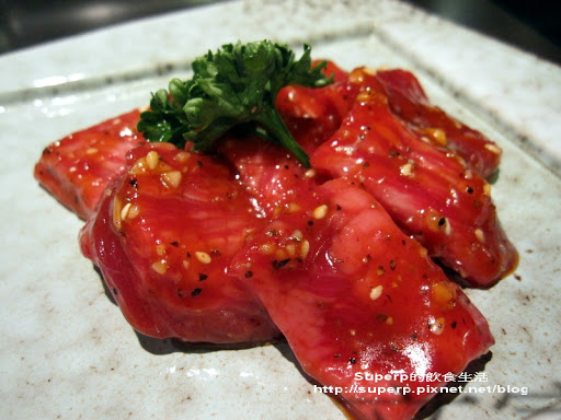 [餐廳食記]東區的MOE燃炭火燒肉之極品好肉