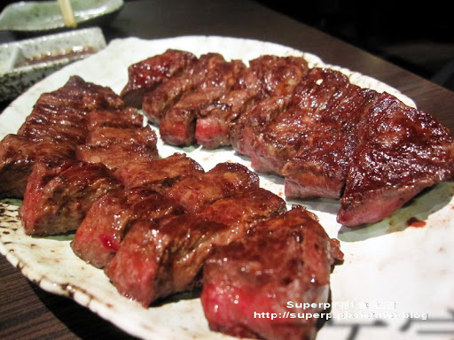 [餐廳食記]東區的MOE燃炭火燒肉之極品好肉