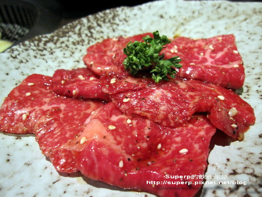 [餐廳食記]東區的MOE燃炭火燒肉之極品好肉