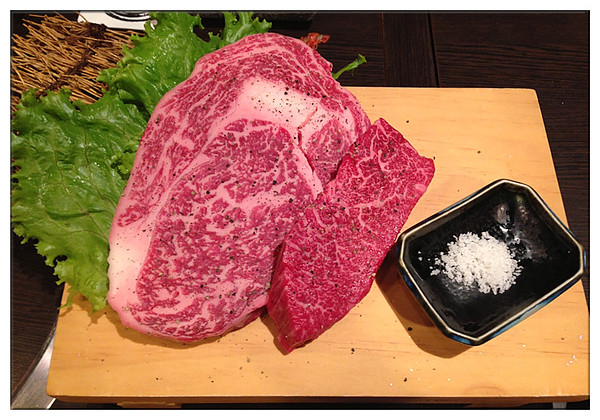 特選肋眼牛排200g1520+後腰脊翼板肉牛排460