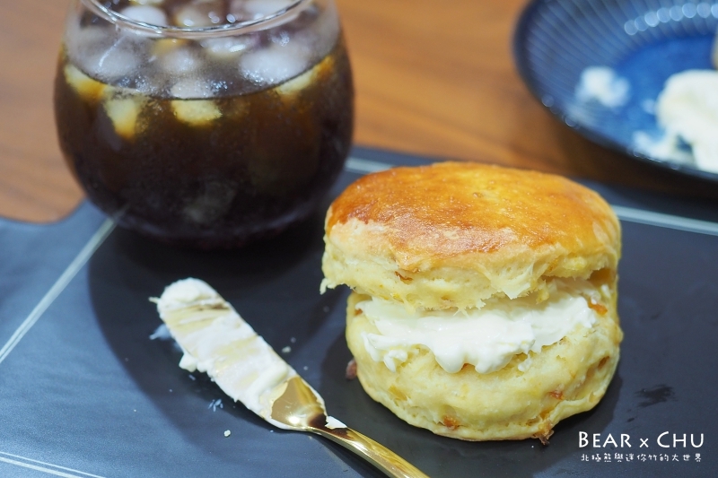 宅配美食｜宜蘭豬龍寨窯烤麵包・梅香紅心芭樂麵包、金棗司康、蔓越梅司康