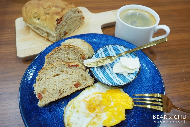宅配美食｜宜蘭豬龍寨窯烤麵包・梅香紅心芭樂麵包、金棗司康、蔓越梅司康