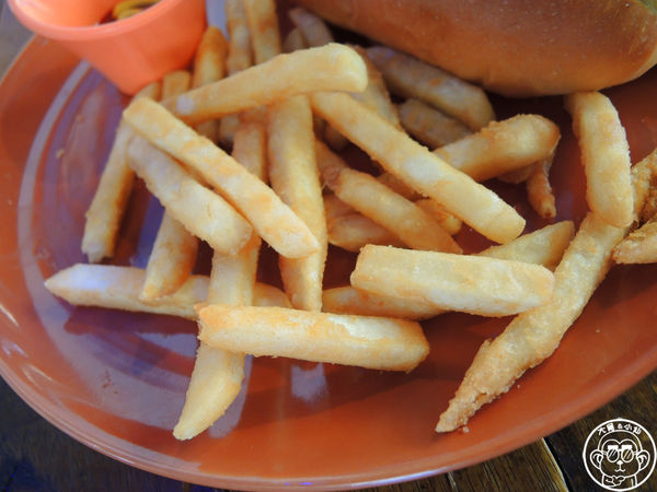 LV5.5 新人類樂園：呷飽祙【台中西屯･LV5.5新世界樂園】海賊迷必訪的海賊王主題餐廳