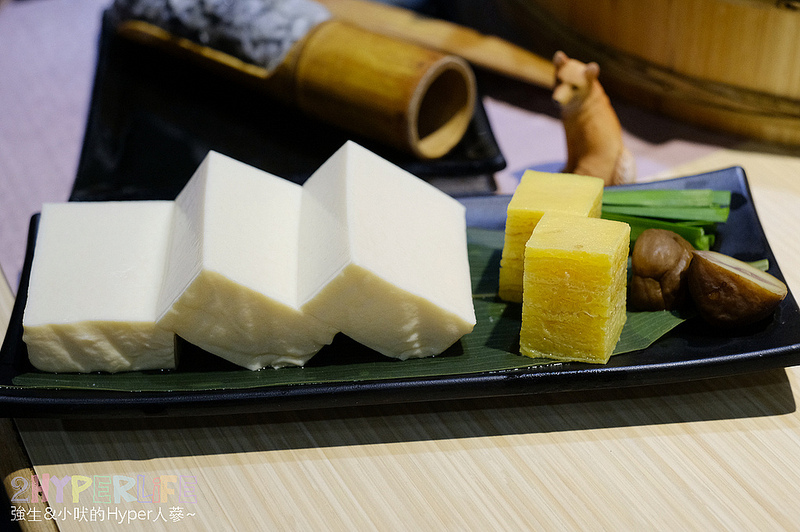 上澄鍋物,上澄鍋物2018,上澄鍋物2019,上澄鍋物菜單,台中好吃火鍋,台中日曜天地美食,台中火鍋推薦,台中美食,木桶活龍蝦,火鍋 龍蝦,龍蝦 @強生與小吠的Hyper人蔘~