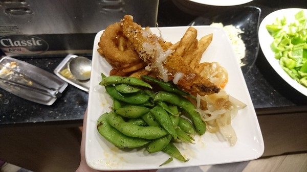 鬥牛士二鍋：高雄(大順店)~鬥牛士二鍋~壽喜燒鍋物~吃到飽餐廳~肉食主義者趕緊來朝聖吧~