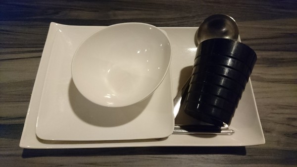 鬥牛士二鍋：高雄(大順店)~鬥牛士二鍋~壽喜燒鍋物~吃到飽餐廳~肉食主義者趕緊來朝聖吧~