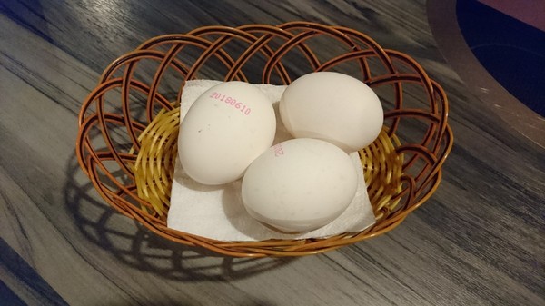 鬥牛士二鍋：高雄(大順店)~鬥牛士二鍋~壽喜燒鍋物~吃到飽餐廳~肉食主義者趕緊來朝聖吧~