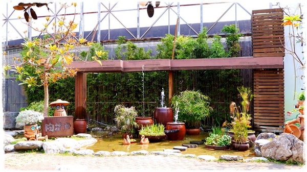 台北花卉村(Taipei Garden Mall)：【台北◍•ᴗ•◍社子】賞花・台北花卉村賞紫藤花2015・3/20花況✯親子DIY景點｜沉醉於紫藤花戀情