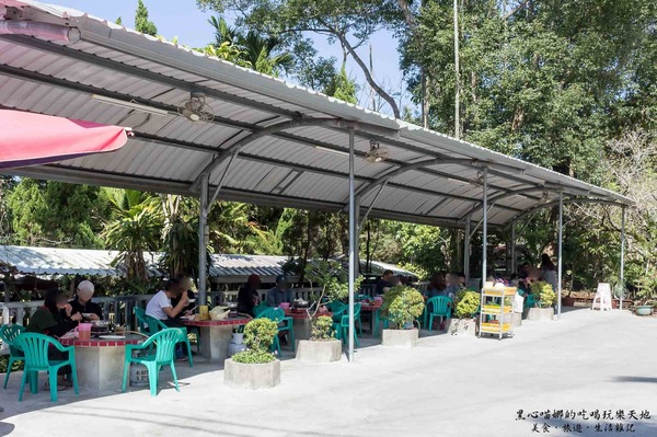 二層坪梅仔雞：台南楠西︱梅嶺賞花、二層坪梅仔雞餐廳　走！追隨春天的腳步拍花去！