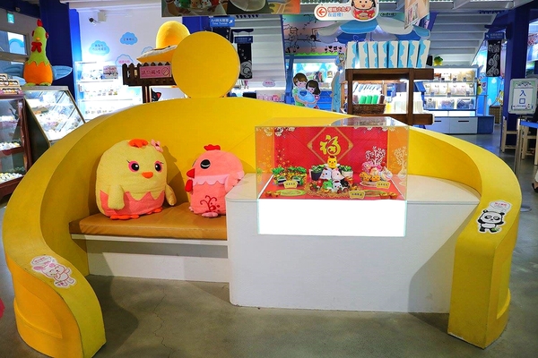 iicake蛋糕毛巾咖啡館:【雲林景點】虎尾iicake雲林蛋糕毛巾咖啡館/動物蛋糕毛巾樂園/地中海希臘風/親子遊樂好去處/毛巾DIY/毛巾美術館/熱氣球拍照/咖啡蛋糕冰淇淋輕食館/拜巾專車