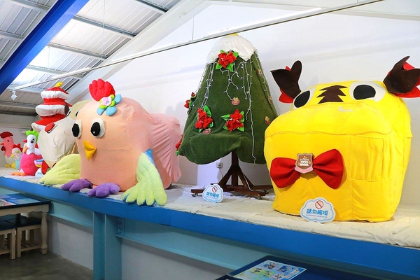 iicake蛋糕毛巾咖啡館:【雲林景點】虎尾iicake雲林蛋糕毛巾咖啡館/動物蛋糕毛巾樂園/地中海希臘風/親子遊樂好去處/毛巾DIY/毛巾美術館/熱氣球拍照/咖啡蛋糕冰淇淋輕食館/拜巾專車