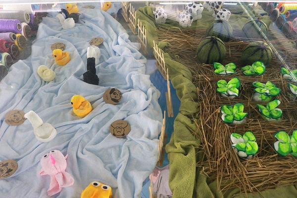 iicake蛋糕毛巾咖啡館:【雲林景點】虎尾iicake雲林蛋糕毛巾咖啡館/動物蛋糕毛巾樂園/地中海希臘風/親子遊樂好去處/毛巾DIY/毛巾美術館/熱氣球拍照/咖啡蛋糕冰淇淋輕食館/拜巾專車