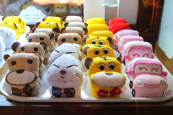 iicake蛋糕毛巾咖啡館:【雲林景點】虎尾iicake雲林蛋糕毛巾咖啡館/動物蛋糕毛巾樂園/地中海希臘風/親子遊樂好去處/毛巾DIY/毛巾美術館/熱氣球拍照/咖啡蛋糕冰淇淋輕食館/拜巾專車