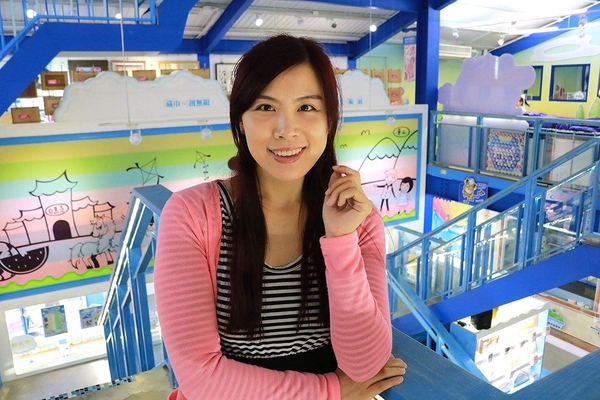 iicake蛋糕毛巾咖啡館:【雲林景點】虎尾iicake雲林蛋糕毛巾咖啡館/動物蛋糕毛巾樂園/地中海希臘風/親子遊樂好去處/毛巾DIY/毛巾美術館/熱氣球拍照/咖啡蛋糕冰淇淋輕食館/拜巾專車