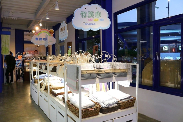 iicake蛋糕毛巾咖啡館:【雲林景點】虎尾iicake雲林蛋糕毛巾咖啡館/動物蛋糕毛巾樂園/地中海希臘風/親子遊樂好去處/毛巾DIY/毛巾美術館/熱氣球拍照/咖啡蛋糕冰淇淋輕食館/拜巾專車