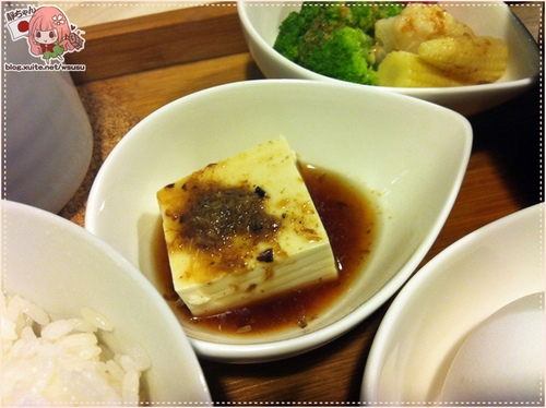 中山區 ❤Machikaka❤ 隱身巷弄中的日式咖啡館。近南京東路捷運站。