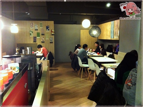 中山區 ❤Machikaka❤ 隱身巷弄中的日式咖啡館。近南京東路捷運站。