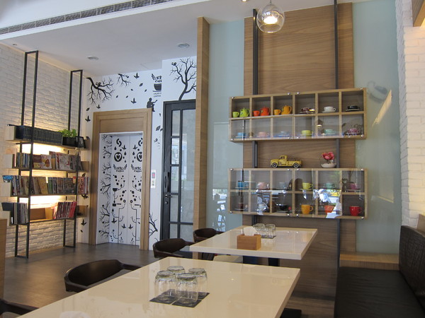 KSL Coffee：高雄鳳山。KSL Coffee。