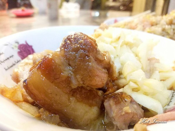 阿忠漁粥：【台南美食】每天只賣四小時的限量美味：阿忠漁粥