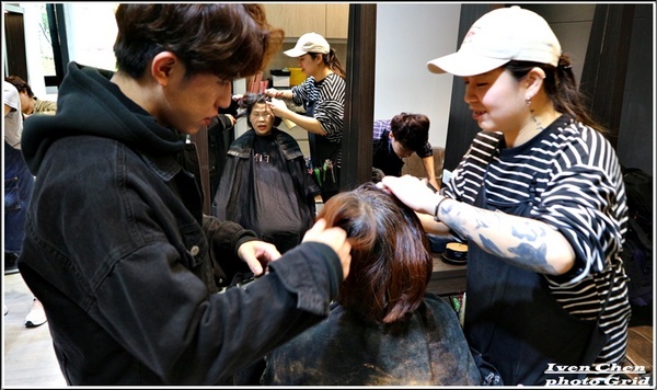 FIN HAIR SALON(總店/一館)： 《中山髮型沙龍》帥氣的小艾設計師專業俐落的抓住客戶的型/再訪時尚專業的『FIN Hair Salon』
