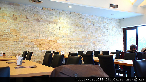 海人刺身丼飯(公館店)：【食記】《海人刺身丼飯專賣店》公館店