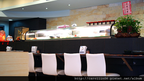 海人刺身丼飯(公館店)：【食記】《海人刺身丼飯專賣店》公館店