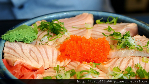 海人刺身丼飯(公館店)：【食記】《海人刺身丼飯專賣店》公館店