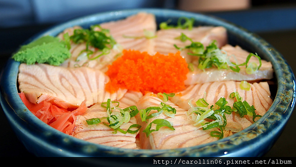 海人刺身丼飯(公館店)：【食記】《海人刺身丼飯專賣店》公館店